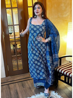 Mirraw - Women'S Rayon Floral Blue Kurta and Pant with Dupatta