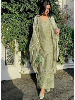 Mirraw - Women'S Silk Blend Embroidered Green Kurta and Palazzo with Dupatta