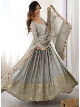 Mirraw - Women'S Silk Blend Embroidered Grey Anarkali and Pant with Dupatta