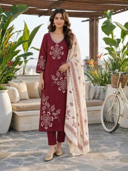 BERRYLICIOUS - Women's Cotton Embroidered Maroon Kurta And Pant With Dupatta