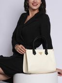 Off White color option, Currently selected