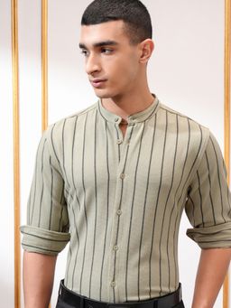 HIGHLANDER - Beige Stripes Slim Fit Casual Shirt