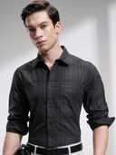 Black color option, Currently selected