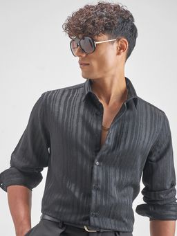 HIGHLANDER - Stripes Black Slim Fit Casual Shirt