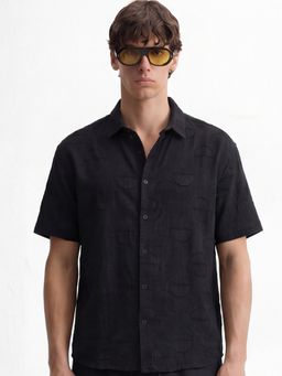 HIGHLANDER - Black Textured Regular Fit Casual Shirt