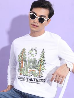 HIGHLANDER - White Graphic Printed Round Sleeves T-Shirt