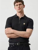 Black color option, Currently selected