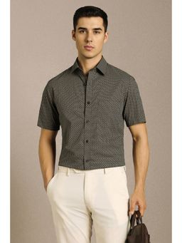 Louis Philippe - Men Black Half Sleeves Formal Shirt