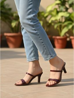 LYDC LONDON - Ultra-Comfort Maroon Solid Heels