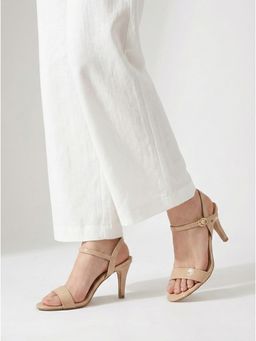 LYDC LONDON - Ultra-Comfort Beige Solid Heels