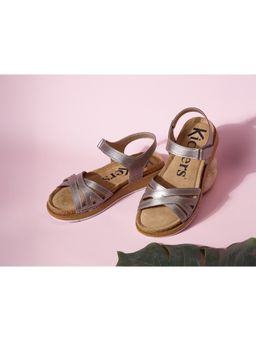 Kickers - Women Grey Velcro Sandals