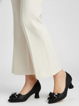 Dollphin - Women Black Pointed Toe Kitten Heel Pumps