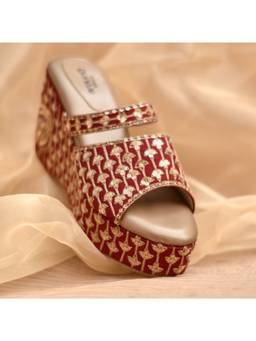 Around Always - Evara Red Wedges