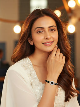 Accessher - Silver Black Stone Adjustable Stylish Chain Bracelet