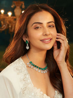 Accessher - Silver Emerald Green Necklace with Earrings with Earrings