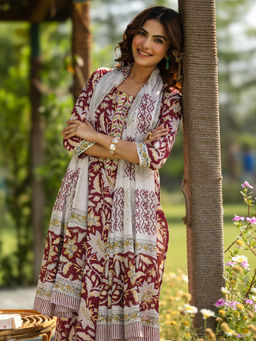 Libas - Floral Printed Kurta and Printed Salwar with Dupatta (Set of 3)