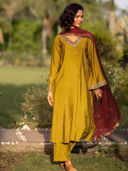 Mustard color option, Currently selected