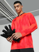 Red color option, Sold out, Currently selected