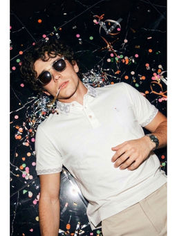 Simon Carter - Men White Solid Polo T-shirt