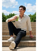 Beige color option, Currently selected