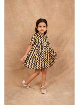 THE RIGHT CUT - Mustard Sunshine Swril Dress