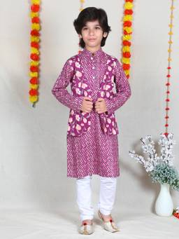 Little Clothings - Magenta Floral Print Cotton Kurta And Churidar