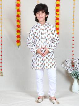 Little Clothings - Ivory Floral Print Cotton Kurta And Churidar