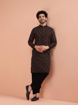 KISAH - Men Black Printed Kurta with Patiala (Set of 2)