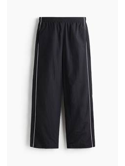 H&M - Men Black Relaxed Fit Nylon Track Pants
