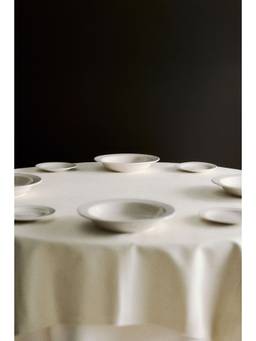 H&M - Beige 2-pack porcelain deep plates