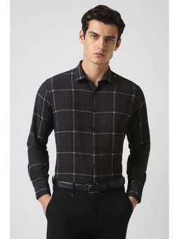 Van Heusen - Men Black Checks Formal Shirt