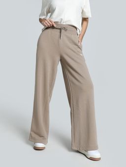Puma - Wardrobe Ess Womens Beige Trackpants