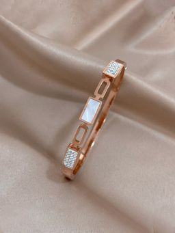 Jewels Galaxy - Stainless Steel Rose Gold Plated Mother of Pearls Geometric Bracelet