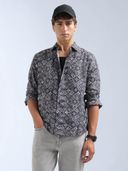 Black color option, Currently selected