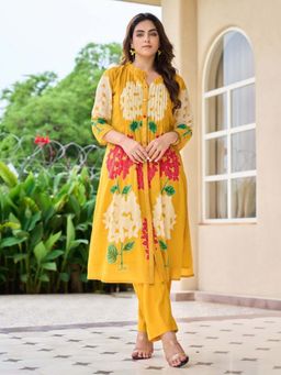 Autumnlane - Akira Marigold Printed Kurta with Pant
