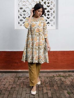 Janasya - Women'S Yellow Pure Floral Printed A-Line Kurta