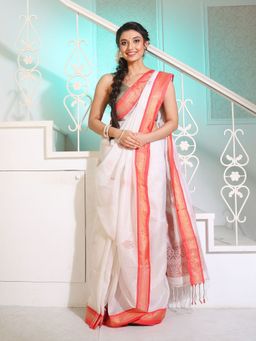 CHARUKRITI - White Silk Matka Handwoven Saree with Fish Motifs with Unstitched Blouse