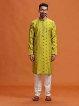Kora by Nilesh Mitesh - Green Embroidered Mandarin Neck Kurta With Pant