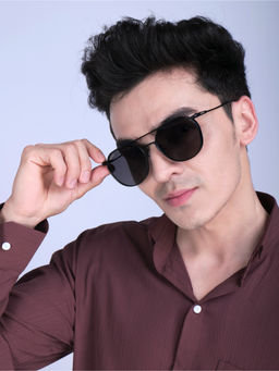 MAGNEQ - Round Polarized Sunglasses For Men & Women (Mg 1330/S C1 5220)