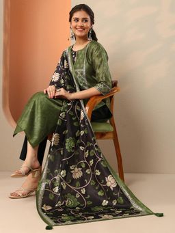 Libas - Green Floral Printed Straight Kurta with Pant with Dupatta