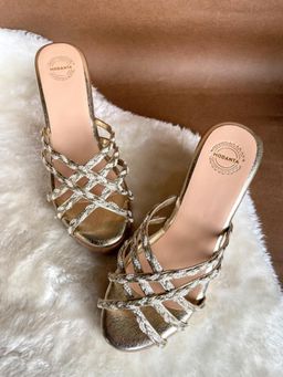 Modanta - Gold Lace Wedges