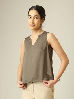 Saltpetre - Women Split V-Neck Top - Olive Green