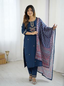 Gahan - Kurta Blue Chanderi Silk Regular Straight with Pant and Dupatta