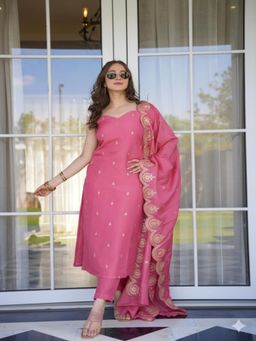 Gahan - Kurta Pink Viscose Rayon Regular Straight with Pant and Dupatta