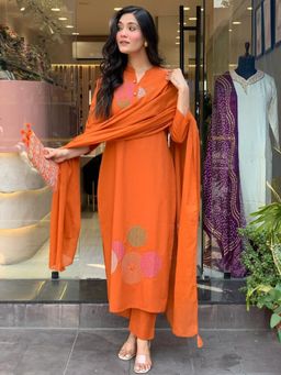 Gahan - Kurta Orange Viscose Rayon Regular Straight with Pant and Dupatta