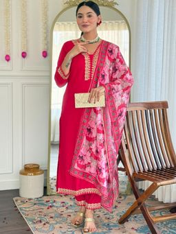 Gahan - Kurta Rani Viscose Rayon Regular Flared with Pant and Dupatta