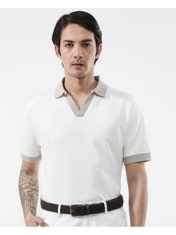 Rare Rabbit - Marcelo Off White Plain Regular Fit Polo T-Shirt