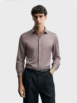 The Indian Garage Co - Mauve Men Slim Fit Solid Cutaway Collar Full Sleeves Shirt