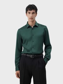 The Indian Garage Co - Green Men Slim Fit Striped Cutaway Collar Full Sleeves Shirt