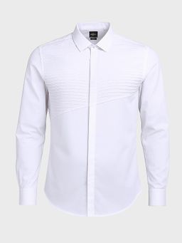 The Indian Garage Co - White Men Slim Fit Textured Cutaway Collar Full Sleeves Shirt